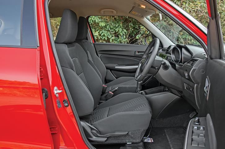 2018 Maruti Swift vs Hyundai Grand i10 comparison 2018 Maruti Swift vs Hyundai Grand i10 comparison